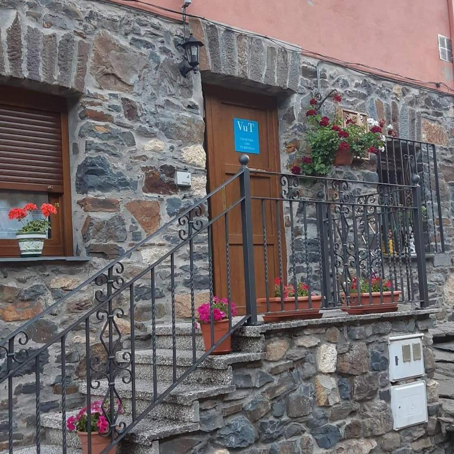 Villa Casa Antonio y Benina Sosas de Laciana Exterior foto